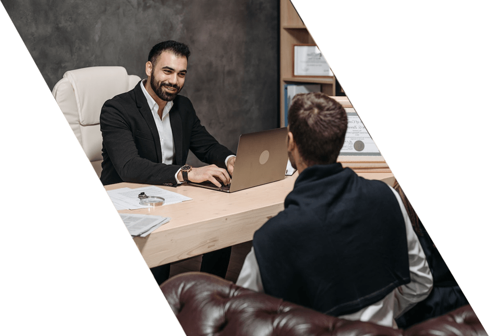 lawyer-discussion