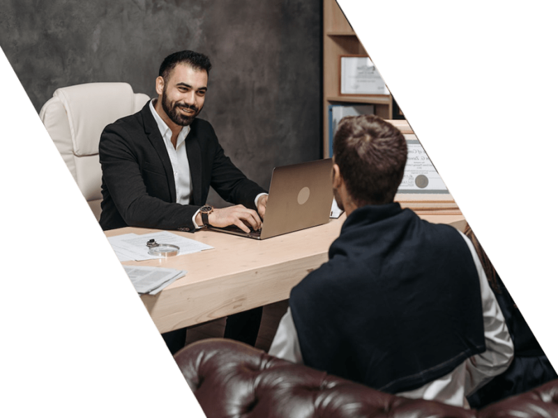 lawyer-discussion